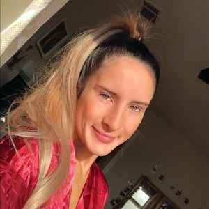 Meet your Posher, Marisa